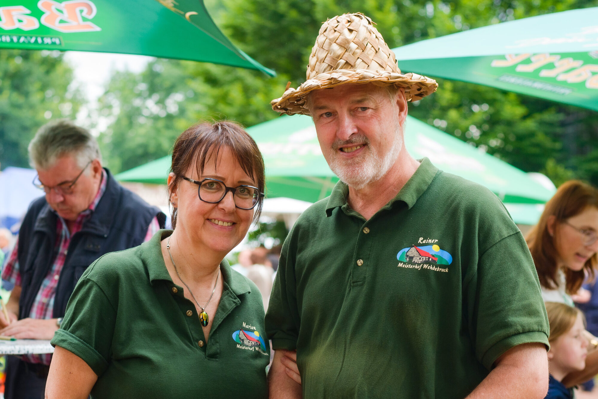 Hochwertige Spezialitäten und viele nette Besucherinnen und Besucher auf dem Hof Wehdebrock